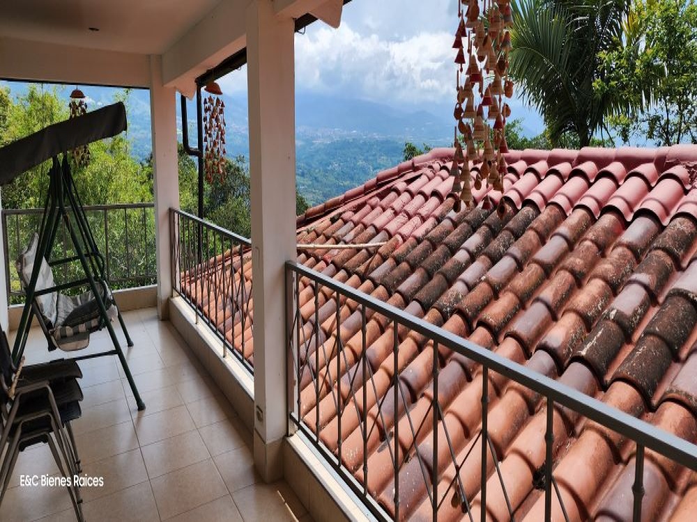 Silvania, 3 Habitaciones Habitaciones, ,4 BathroomsBathrooms,Finca,Venta,1251